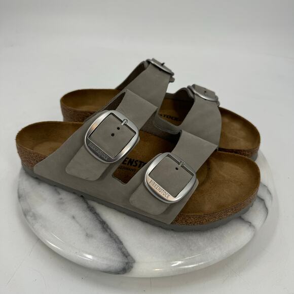 Birkenstock Shoes - NWOT Birkenstock Arizona Dove Gray leather sandals